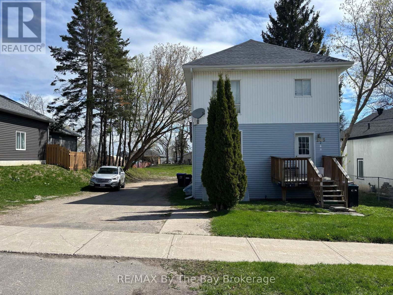 203 GEORGE STREET Image 11