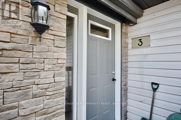 246 MISSISSAUGA STREET WEST Image 31