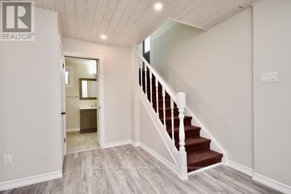 246 MISSISSAUGA STREET WEST Image 6