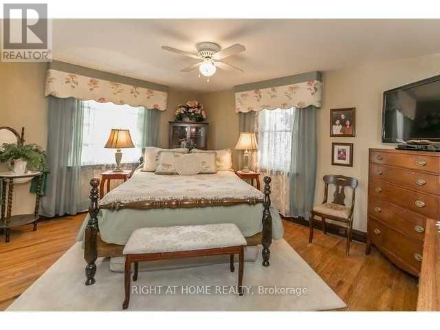 134 INNISFIL STREET Image 16