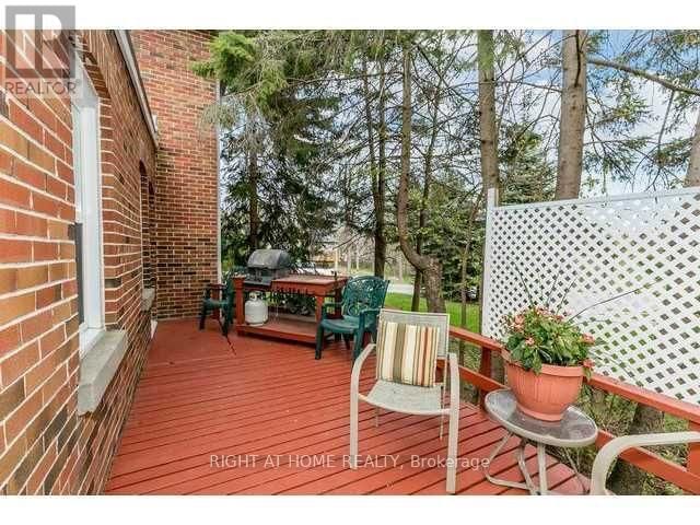 134 INNISFIL STREET Image 3