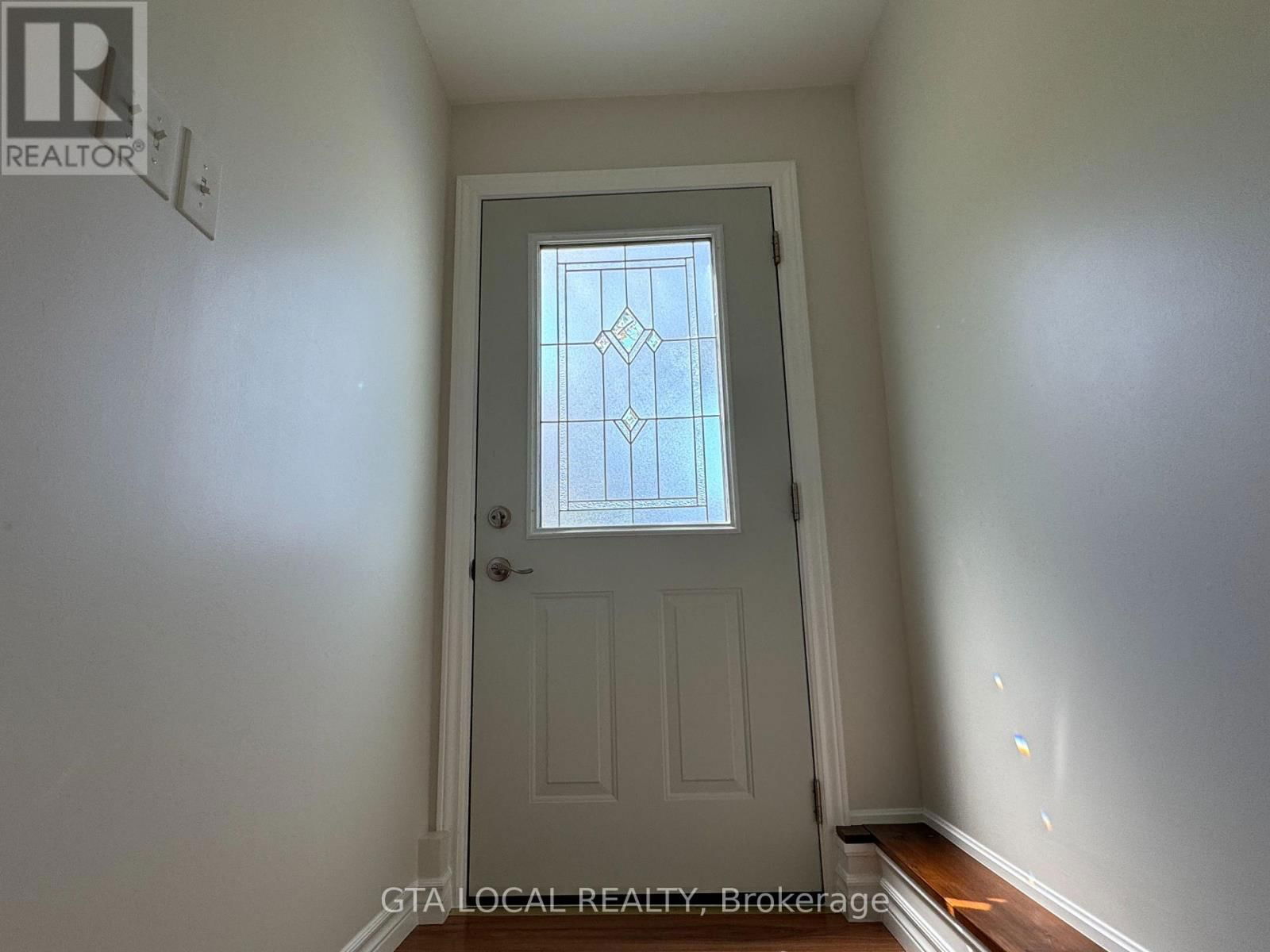 98 OSBORNE STREET Image 18