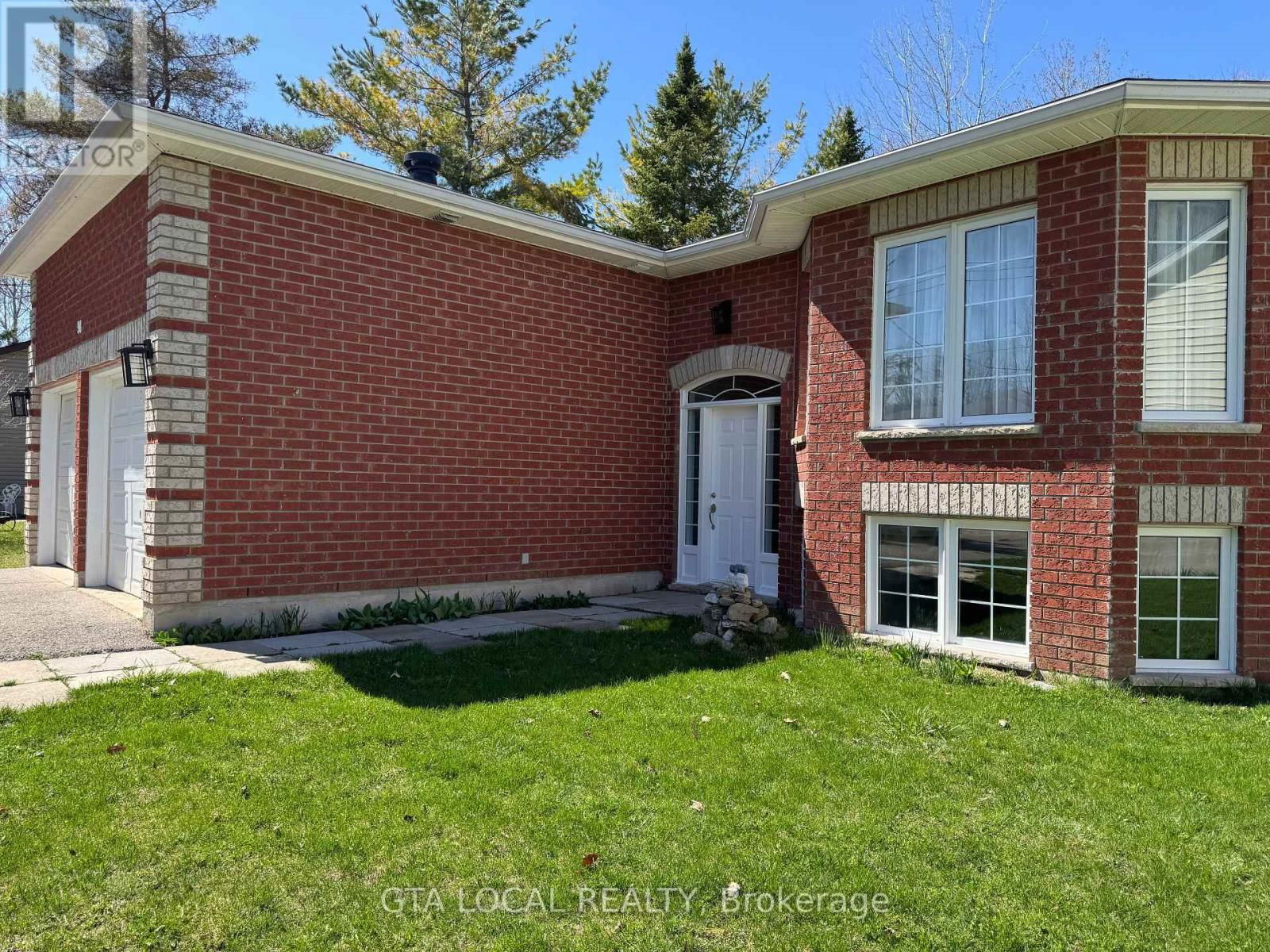 98 OSBORNE STREET Image 2