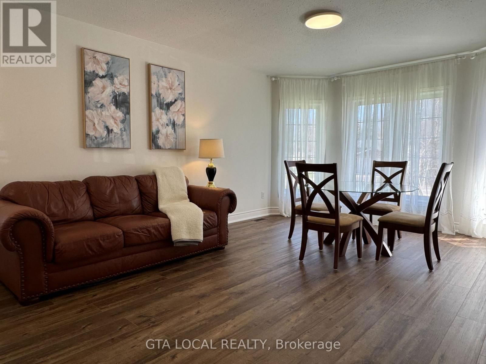 98 OSBORNE STREET Image 7