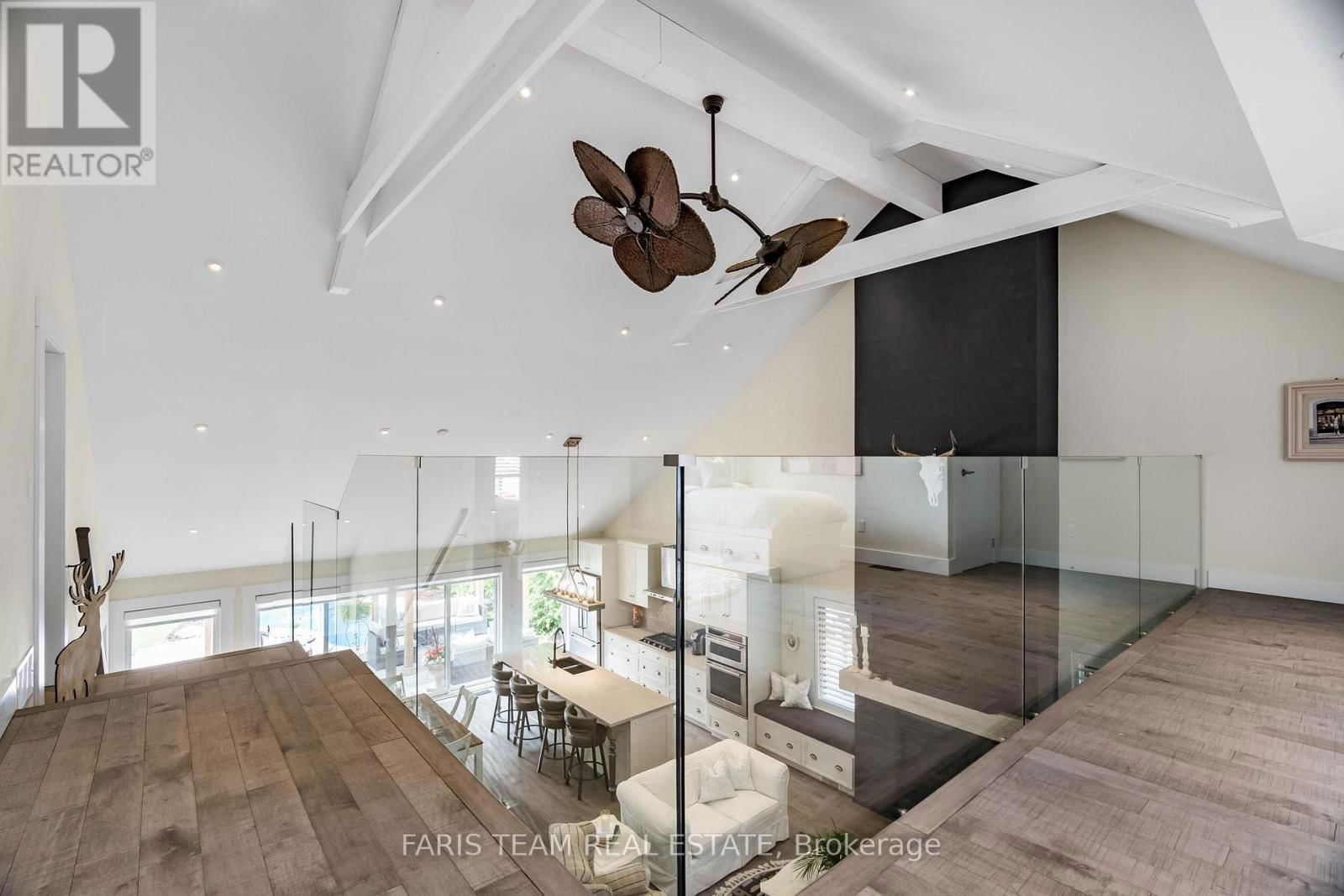 92 NELSON STREET Image 21