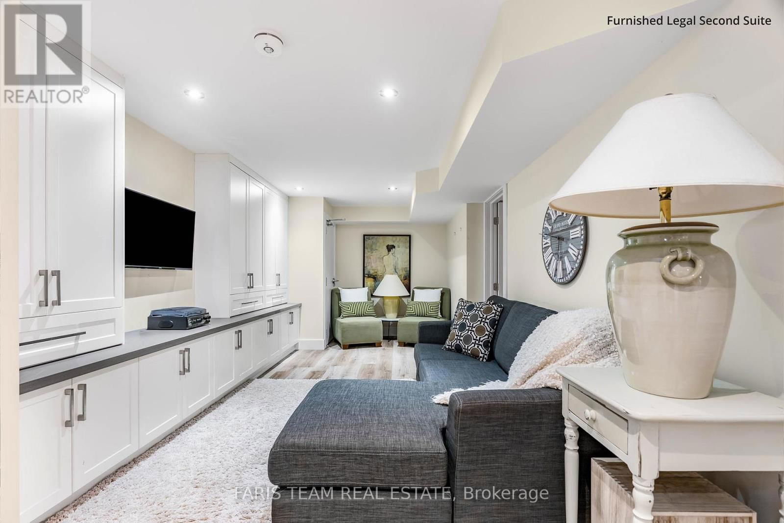 92 NELSON STREET Image 27