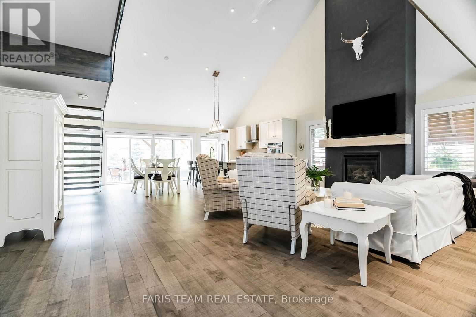 92 NELSON STREET Image 4