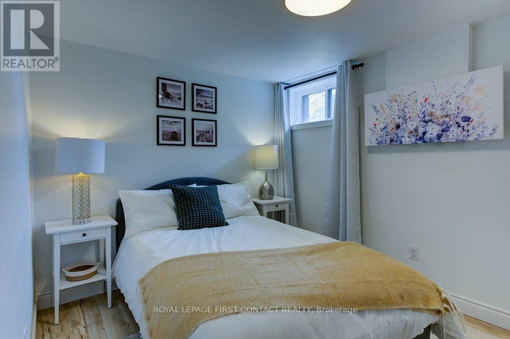 40 SOPHIA STREET WEST Image 28