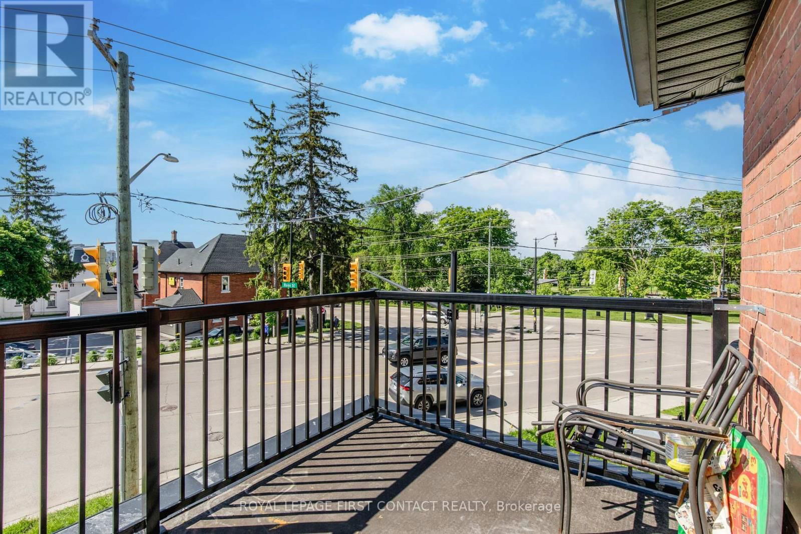40 SOPHIA STREET WEST Image 4