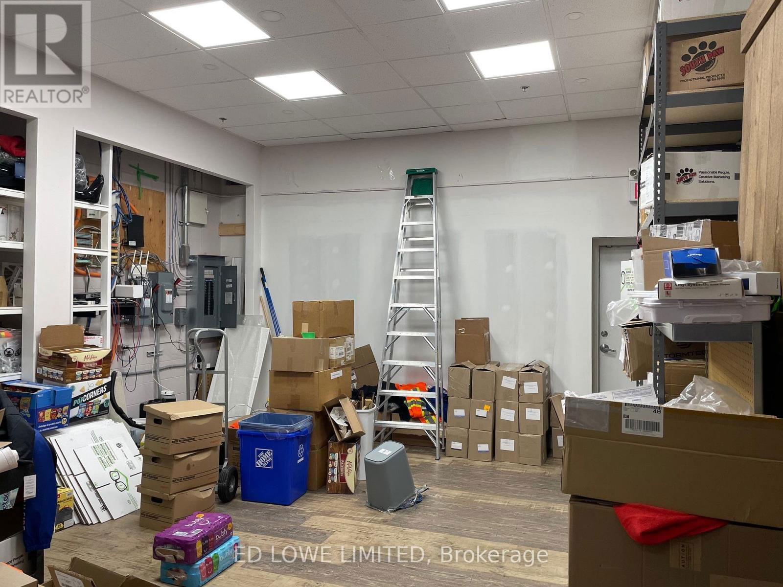 18 - 353 SAUNDERS ROAD Image 5