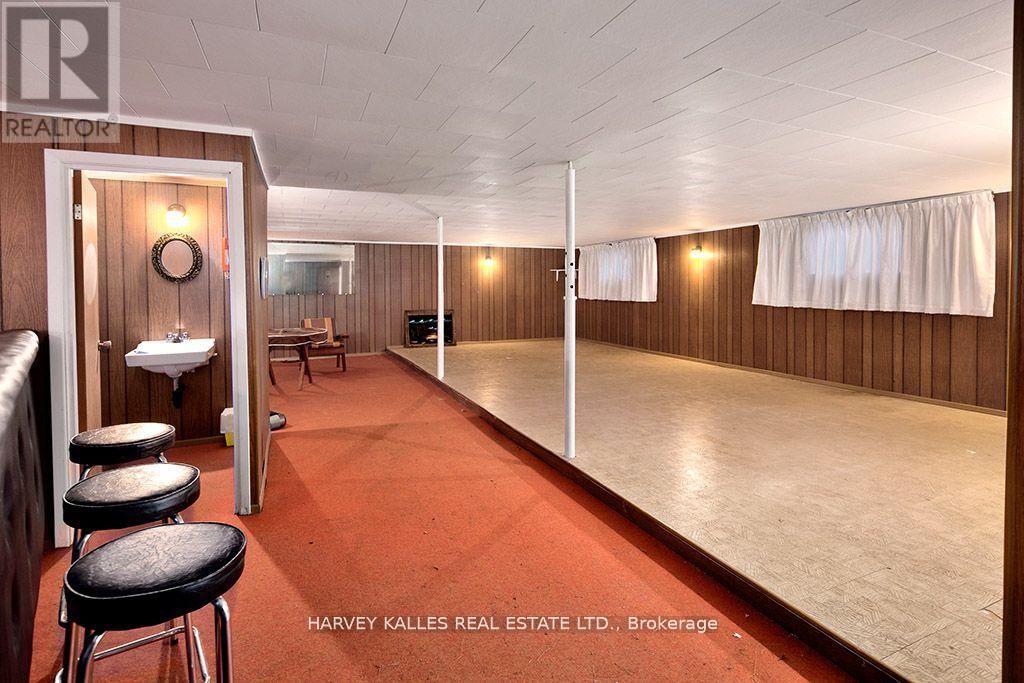 226 WEIR STREET Image 14