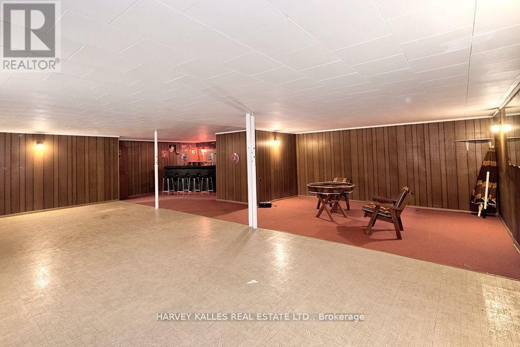 226 WEIR STREET Image 17