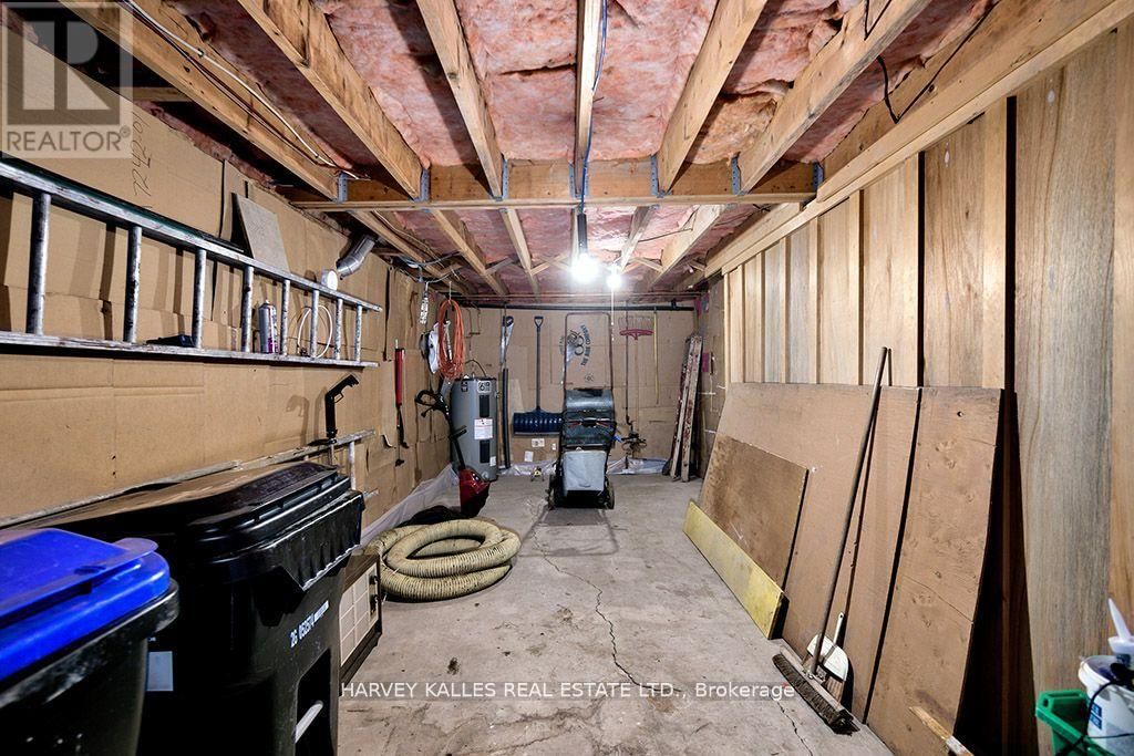 226 WEIR STREET Image 19