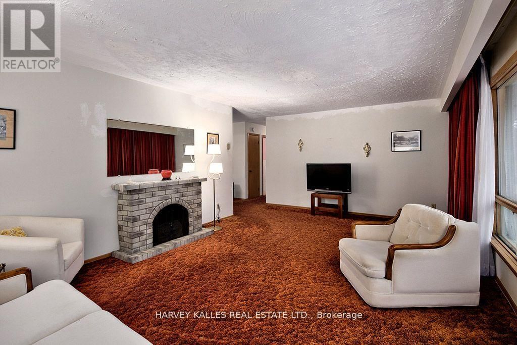 226 WEIR STREET Image 6