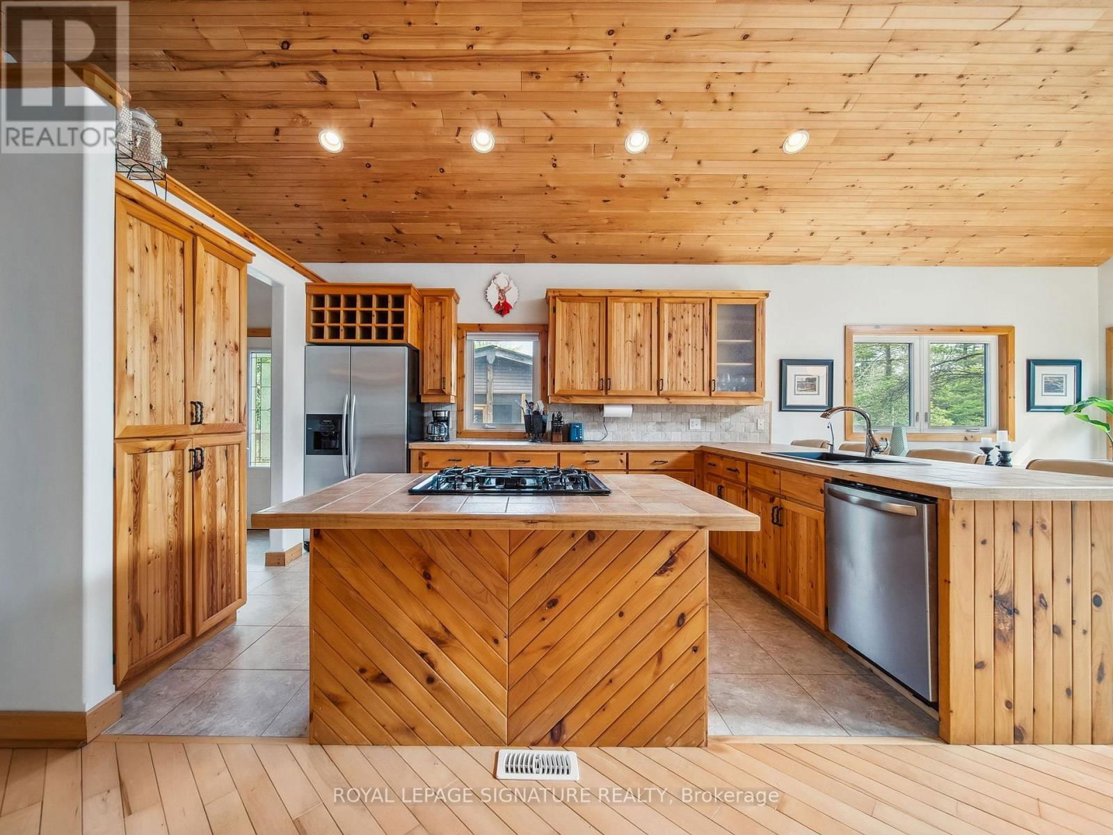 3309 RIVERDALE DRIVE Image 7