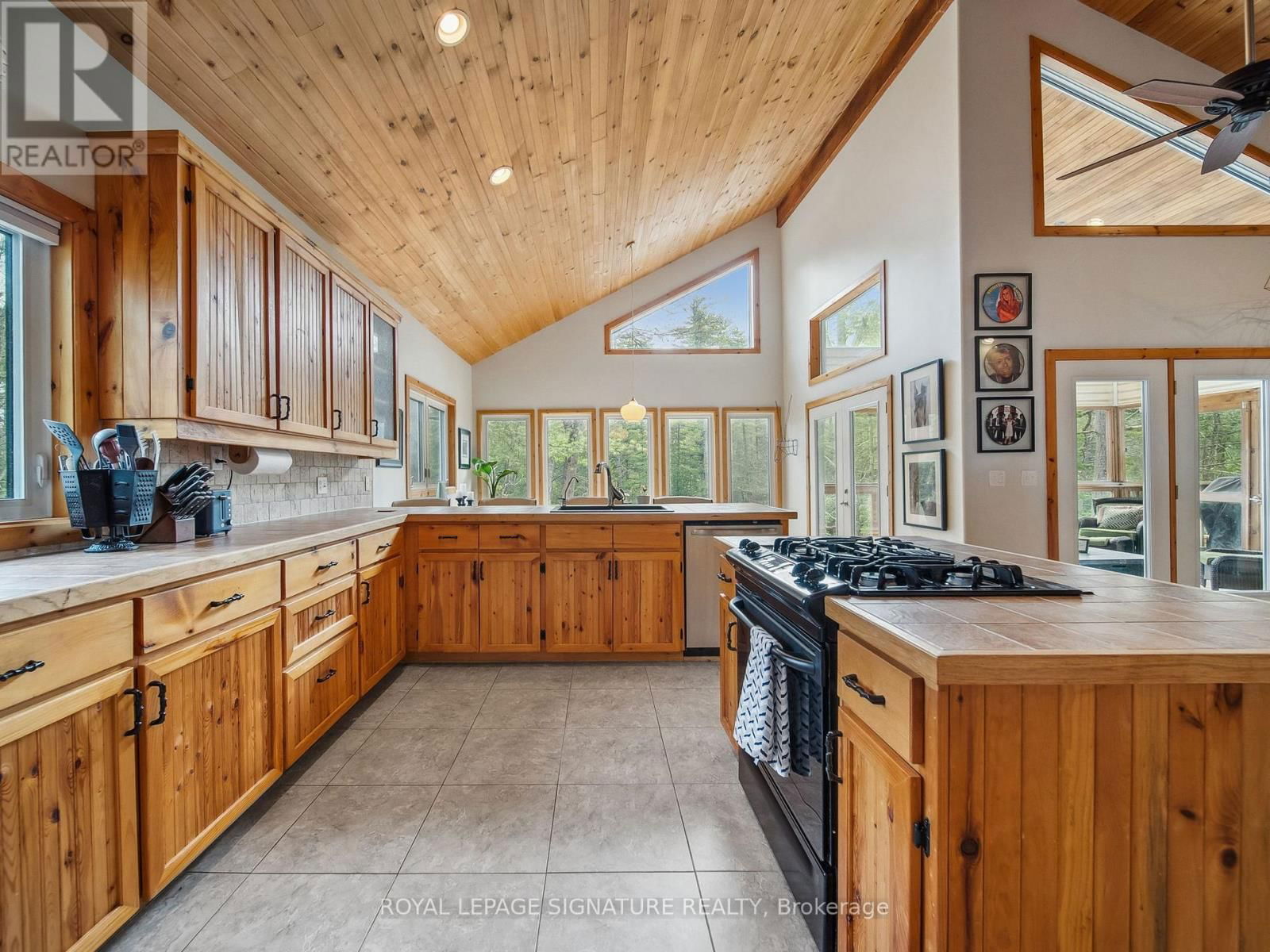 3309 RIVERDALE DRIVE Image 9