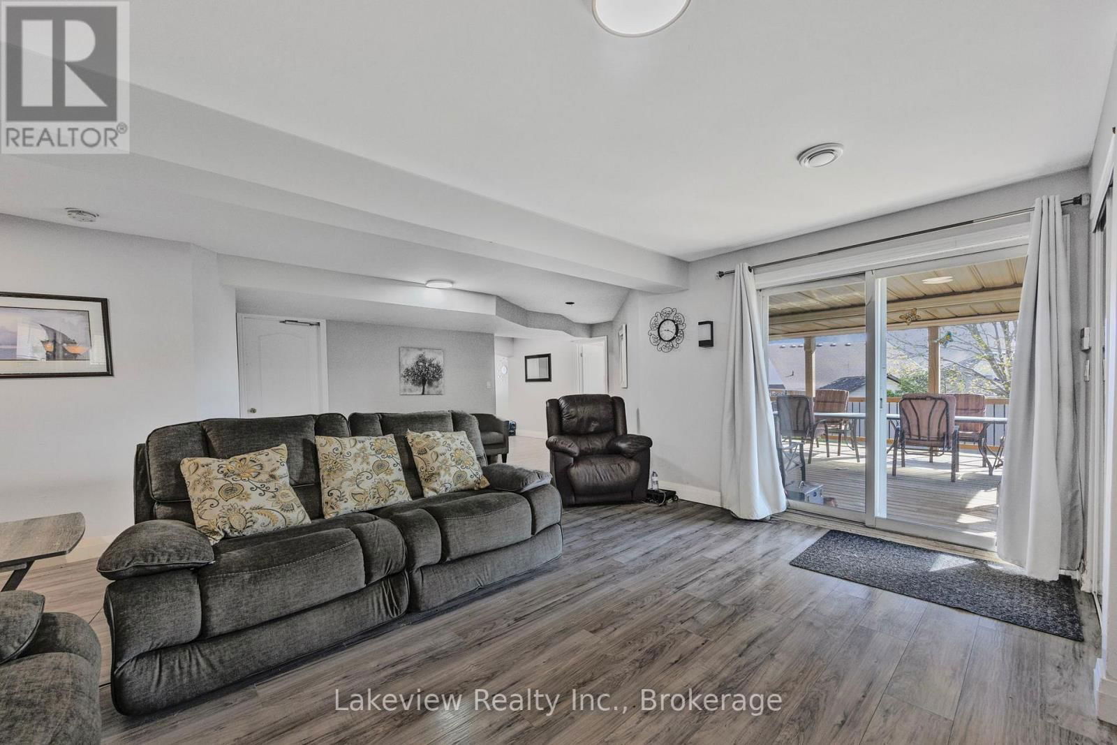 31 CLEOPATRA COURT Image 27