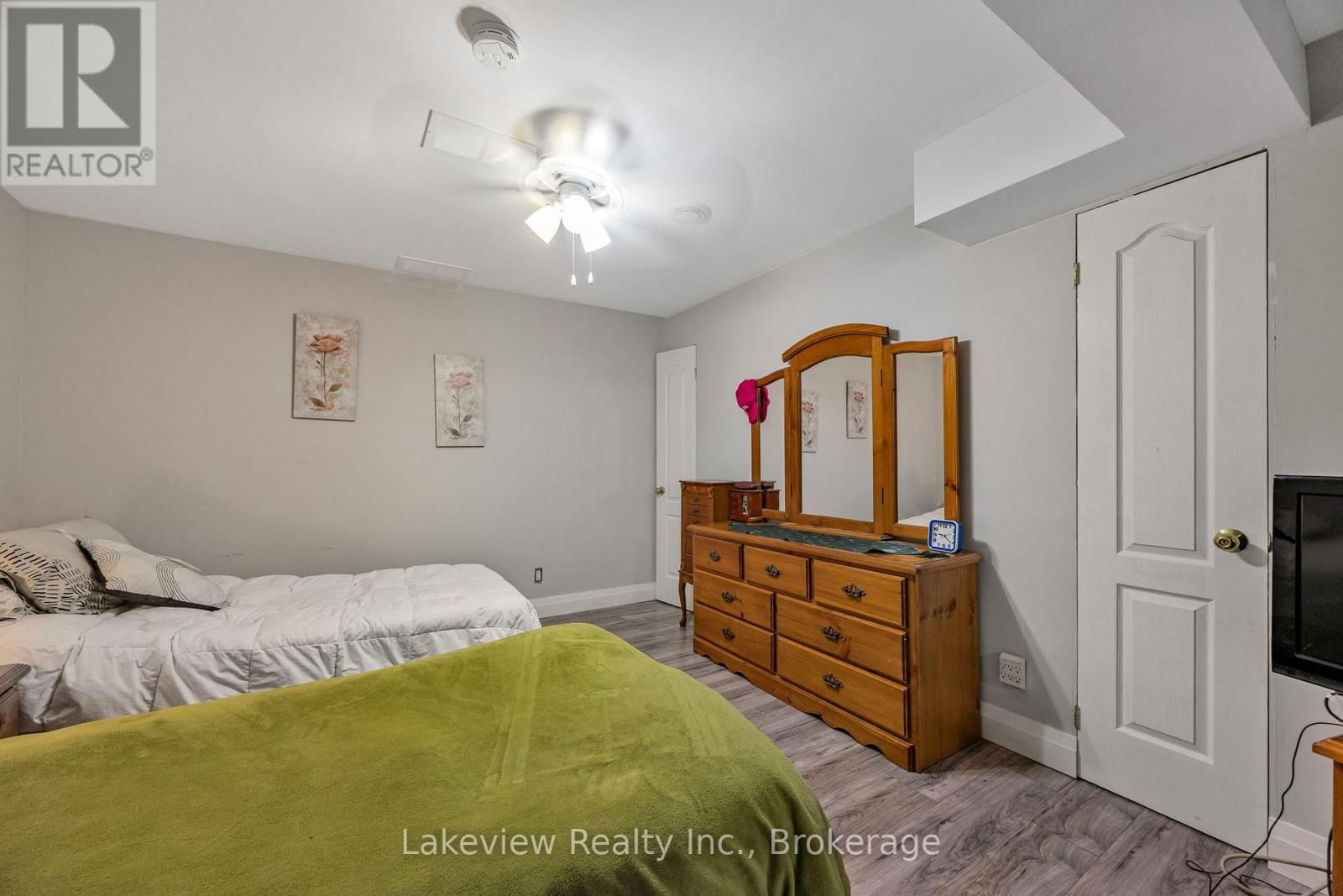 31 CLEOPATRA COURT Image 33