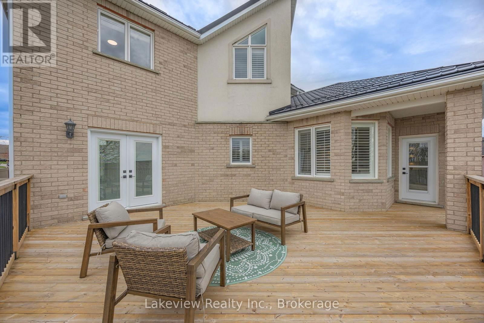 31 CLEOPATRA COURT Image 35