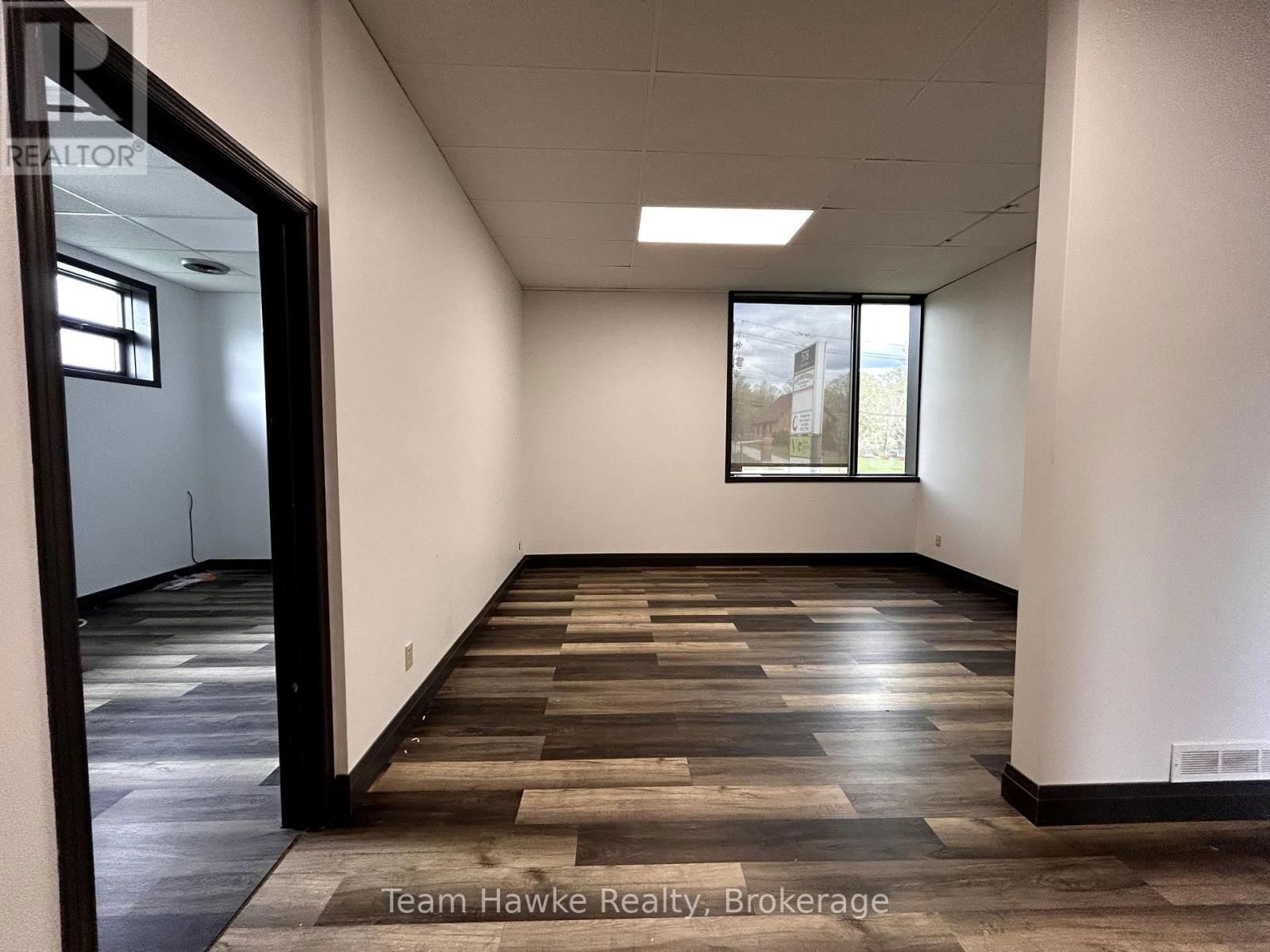 578 KING STREET Image 13