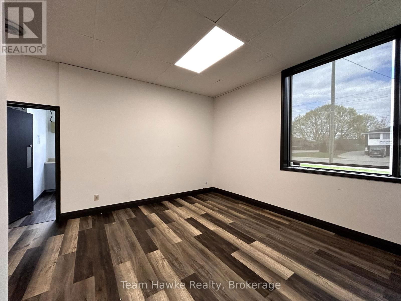 578 KING STREET Image 14