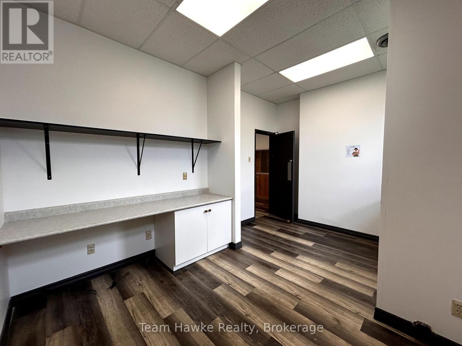 578 KING STREET Image 19