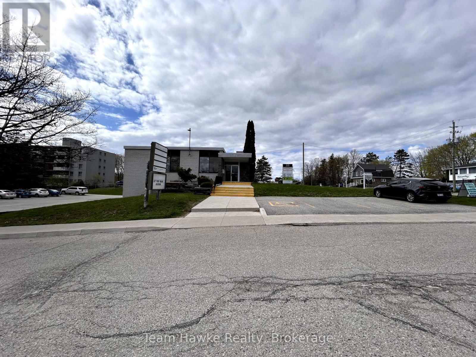 578 KING STREET Image 25