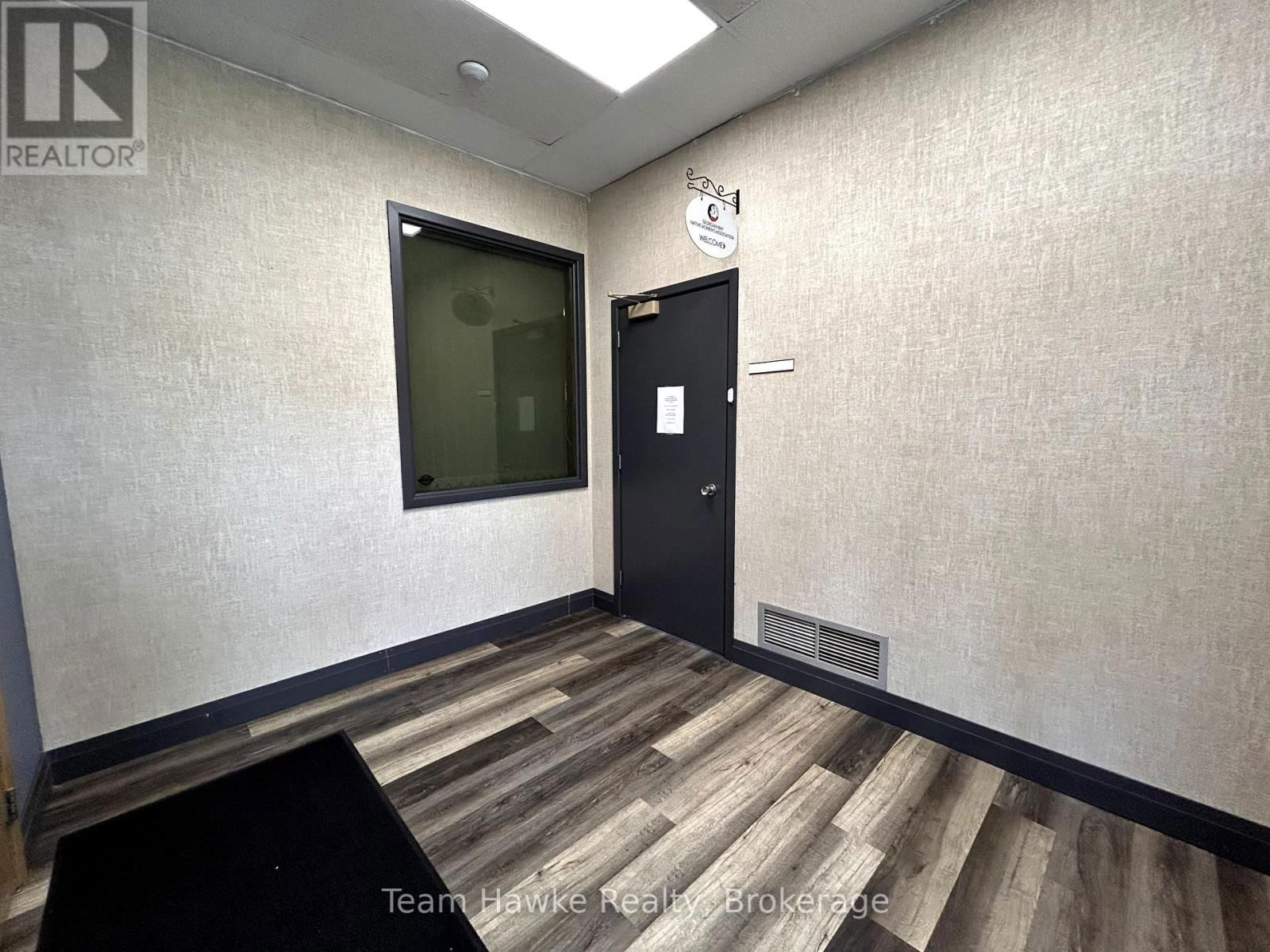 578 KING STREET Image 5