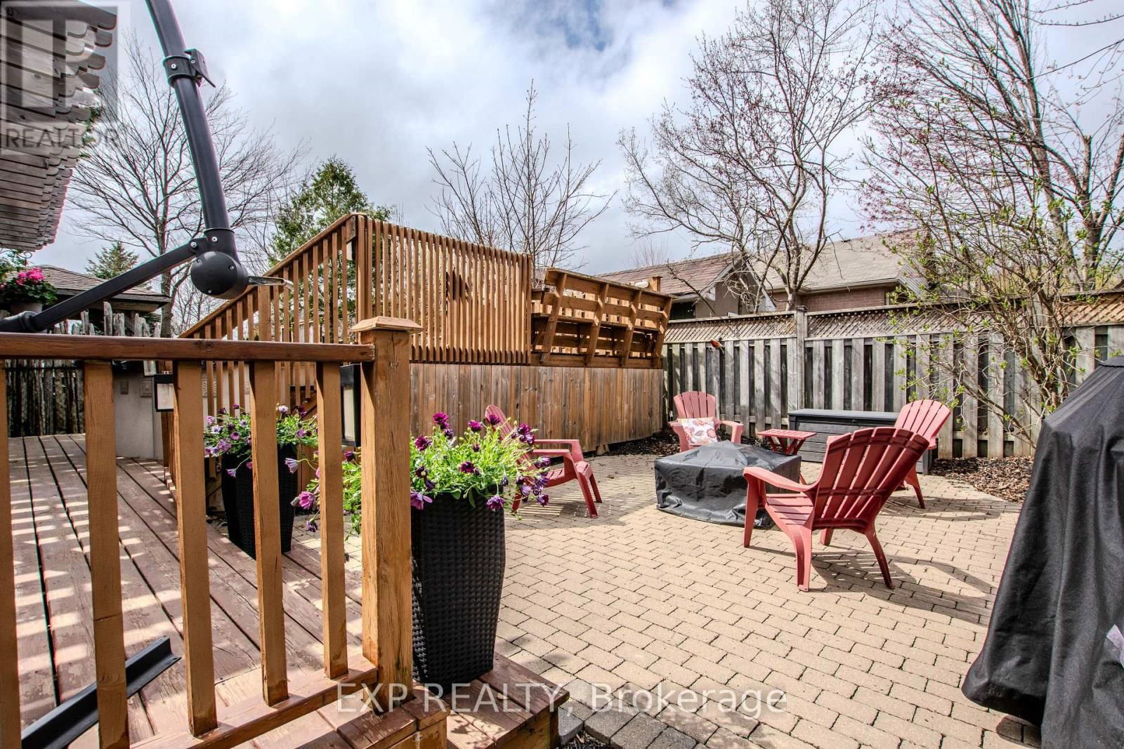 228 MAPLETON AVENUE SOUTH Image 42