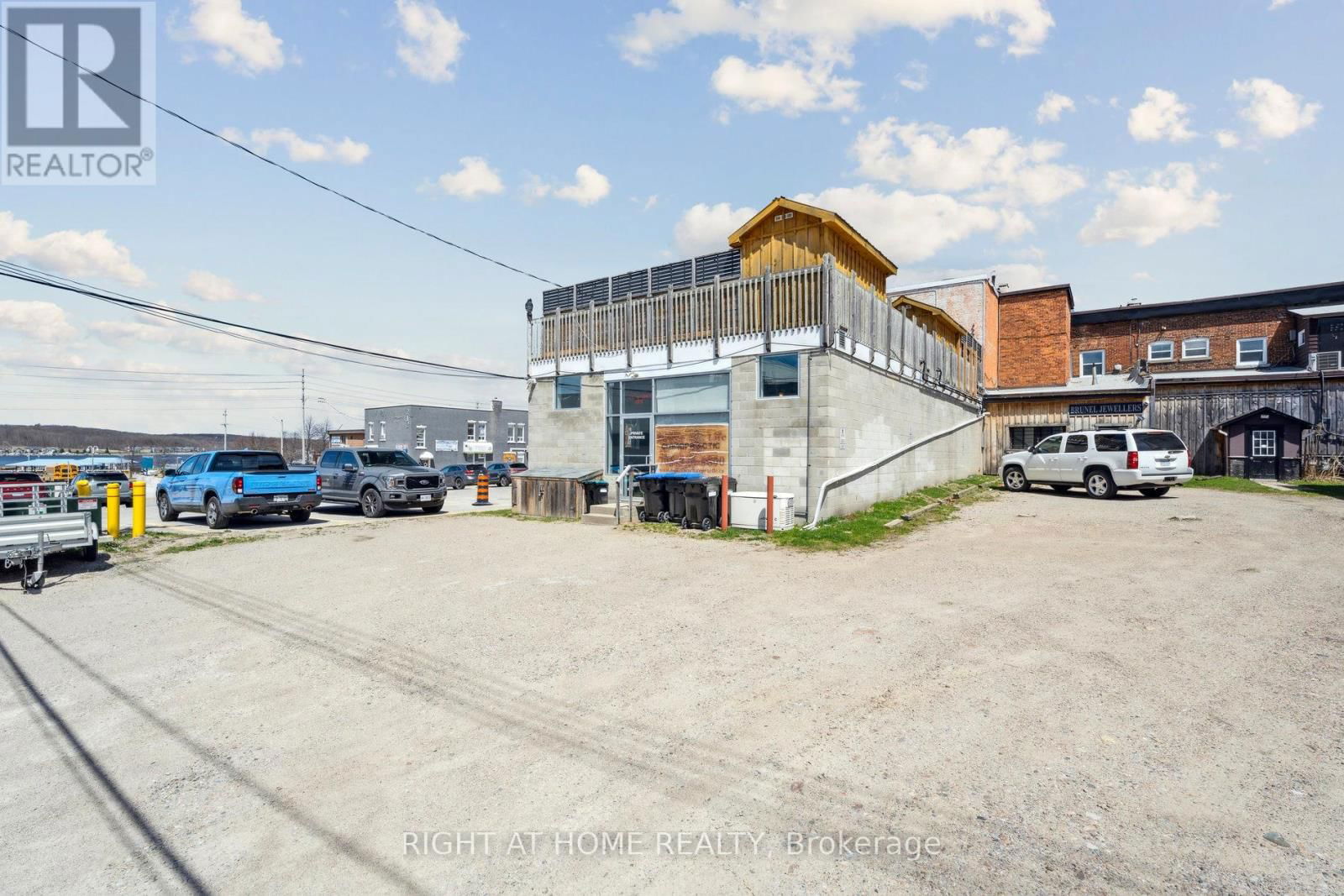 226 KING STREET Image 43