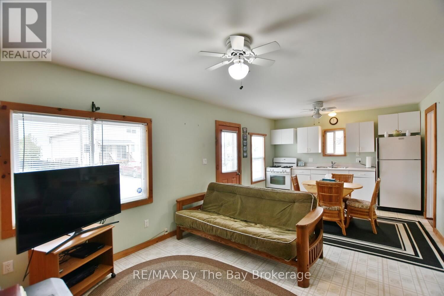 741 SHORE LANE Image 10