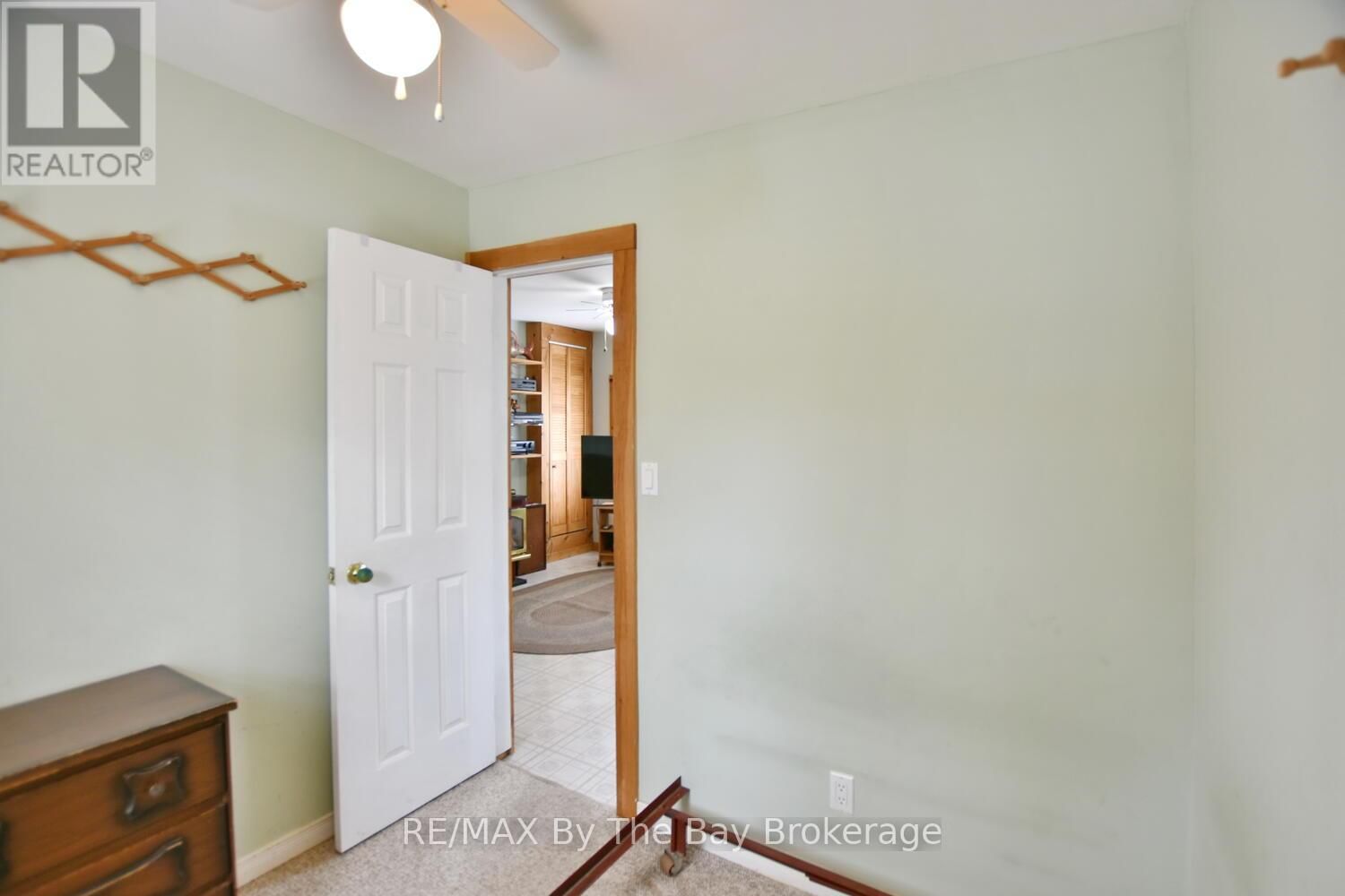 741 SHORE LANE Image 17