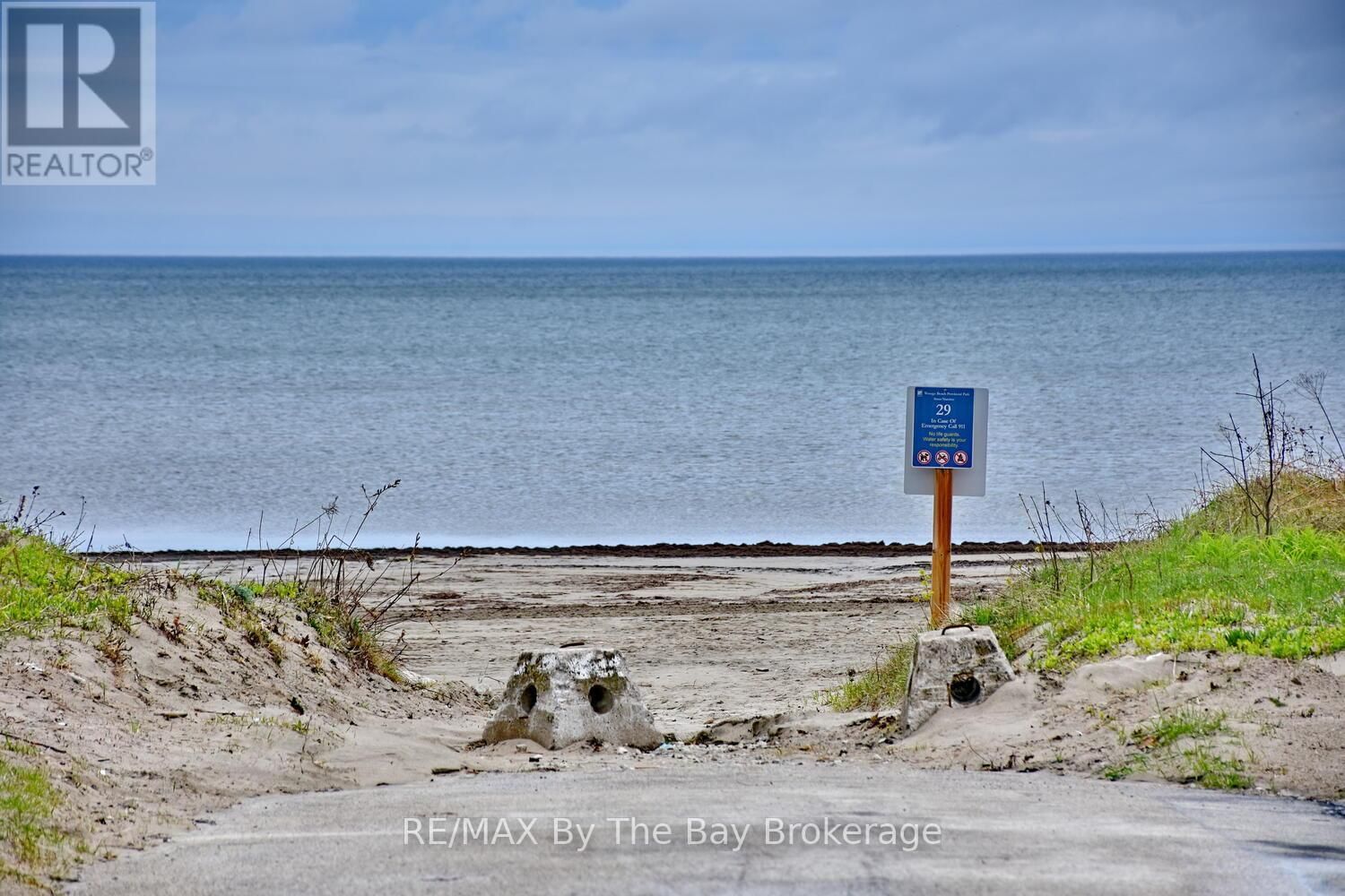 741 SHORE LANE Image 21