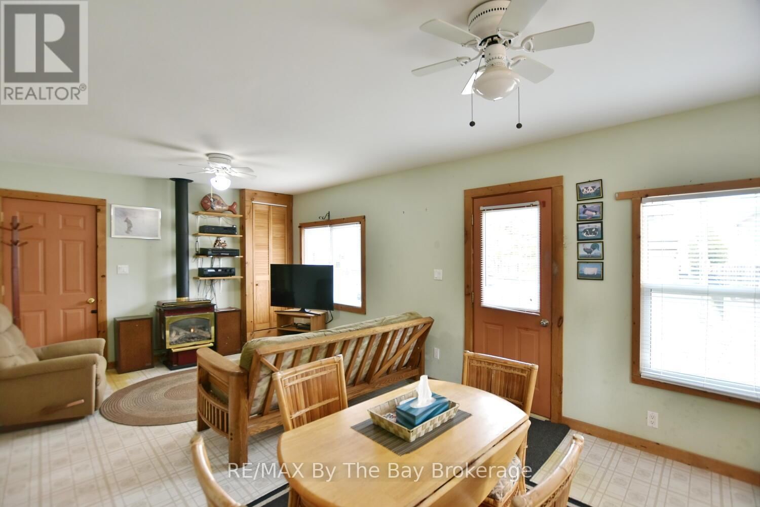 741 SHORE LANE Image 6