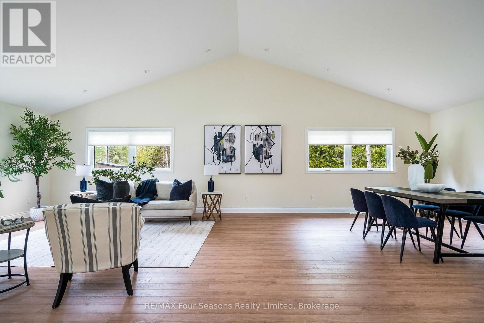 19 CURRIE AVENUE Image 11