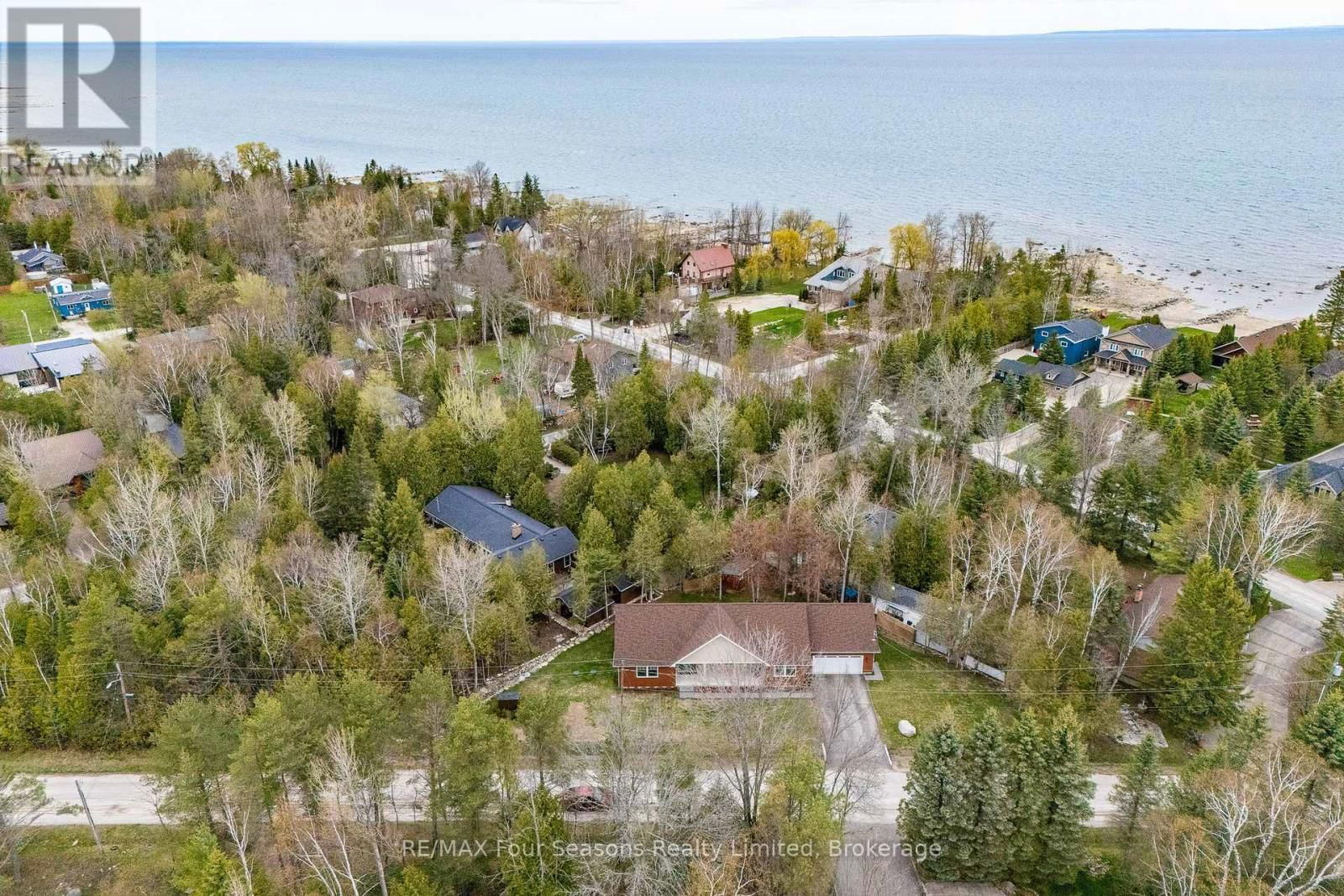 19 CURRIE AVENUE Image 29
