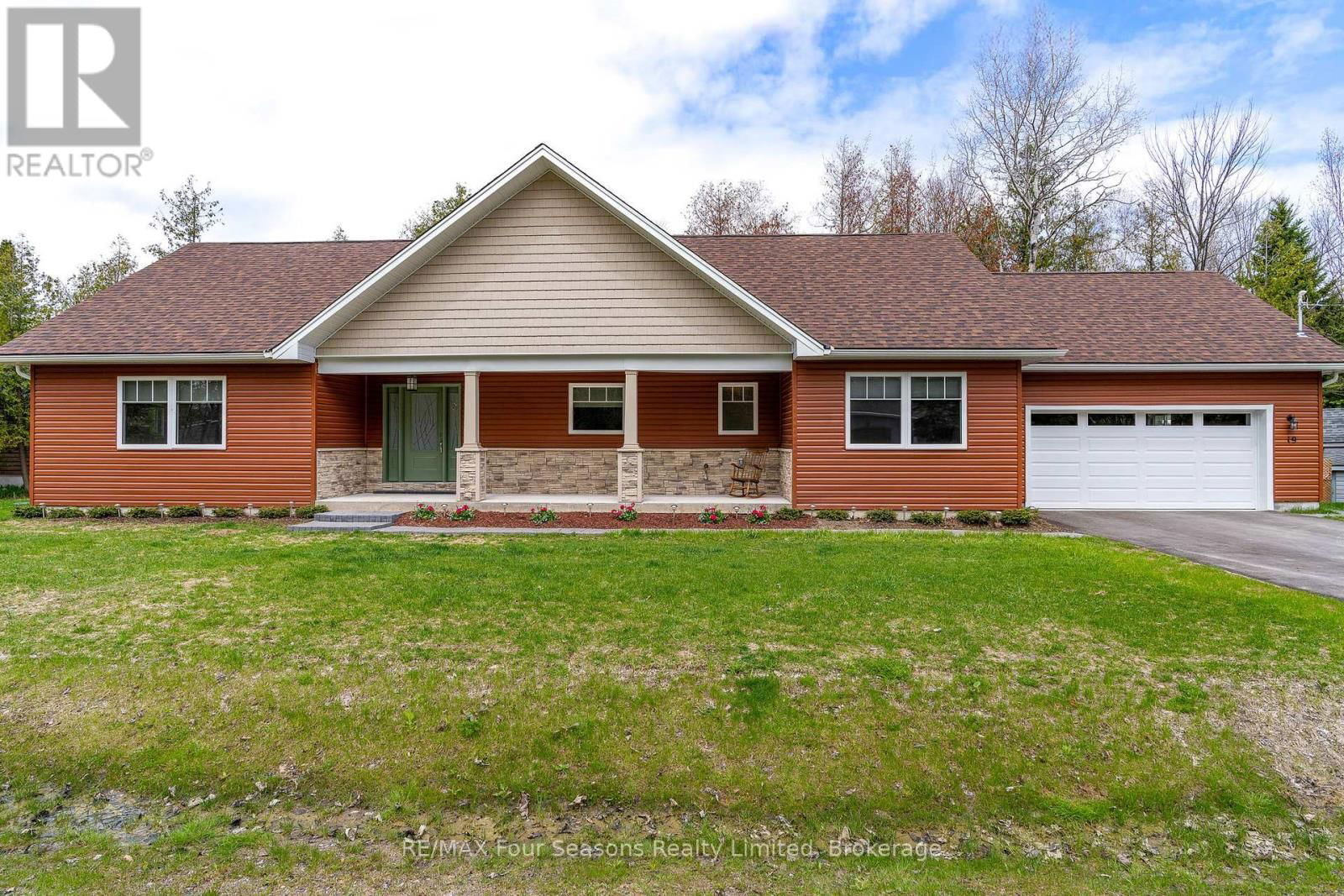 19 CURRIE AVENUE Image 36