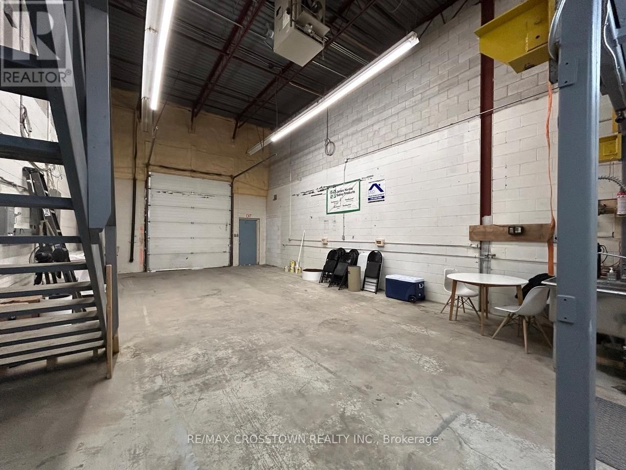 9 - 287 TIFFIN STREET Image 12