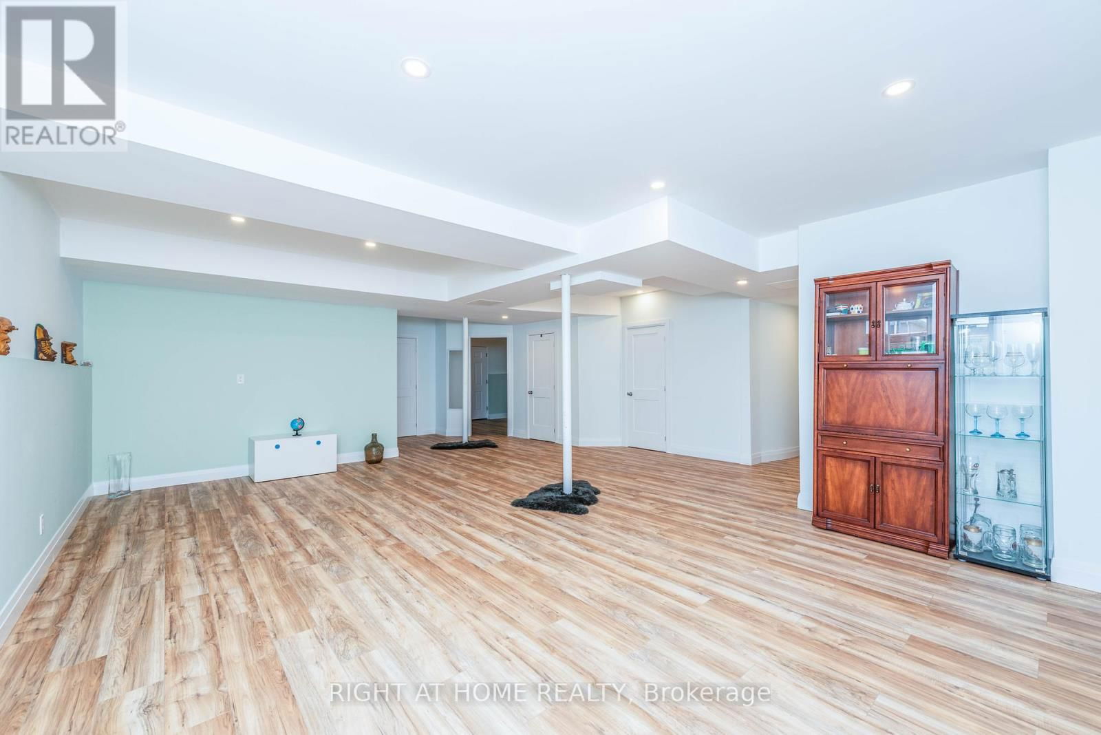 11 OTTAWAY AVENUE Image 35