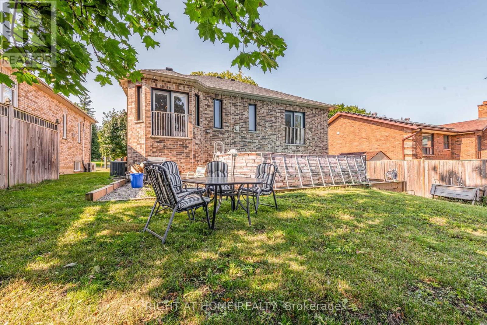 11 OTTAWAY AVENUE Image 49