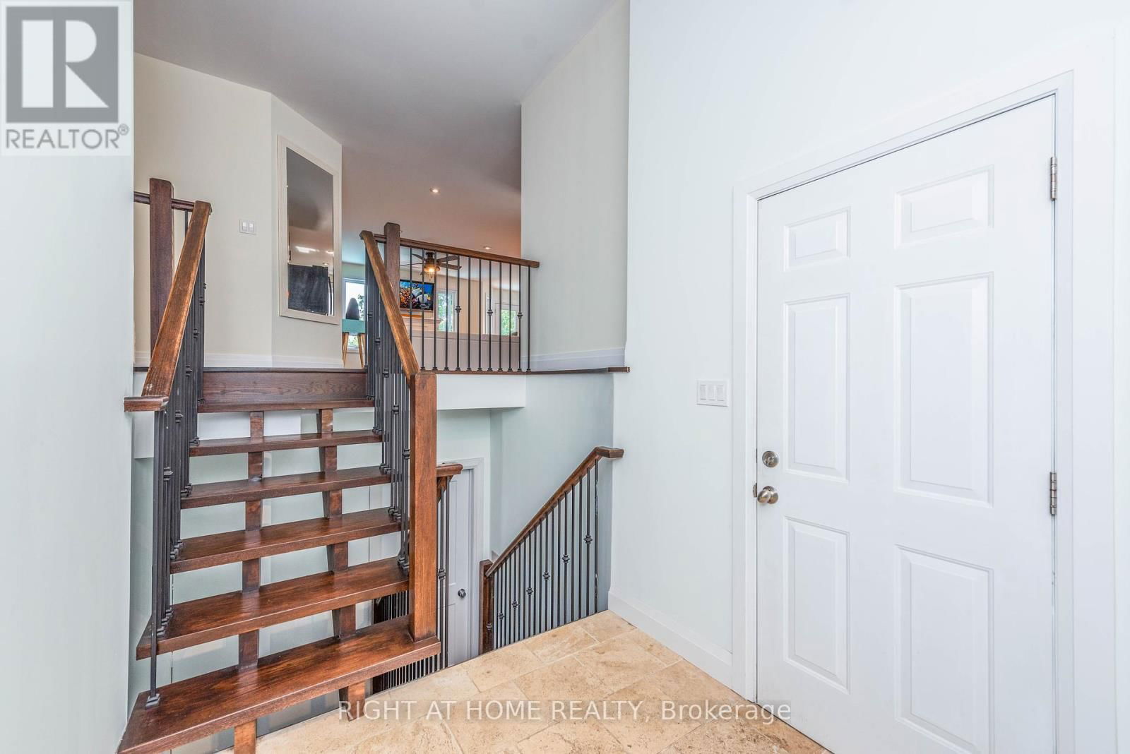 11 OTTAWAY AVENUE Image 7
