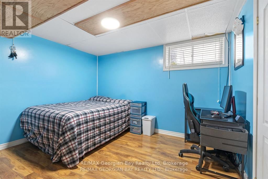 925 DOMINION AVENUE Image 26