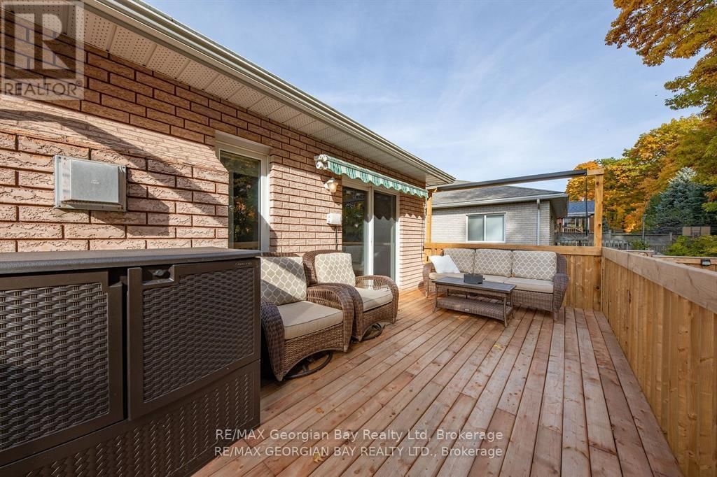925 DOMINION AVENUE Image 30