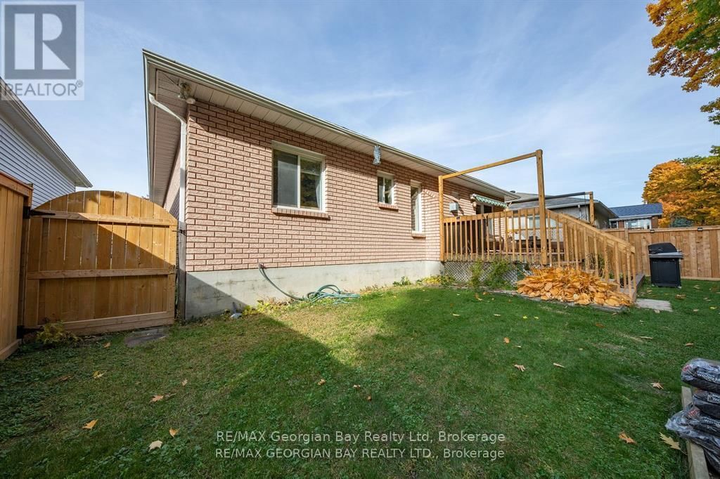 925 DOMINION AVENUE Image 34