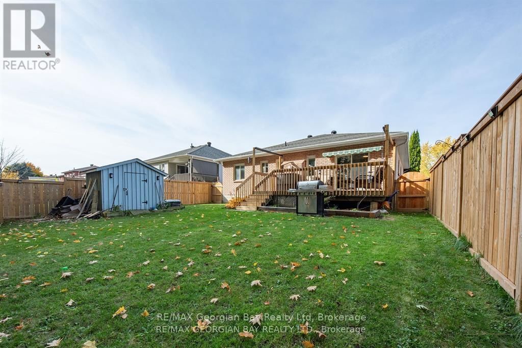 925 DOMINION AVENUE Image 35