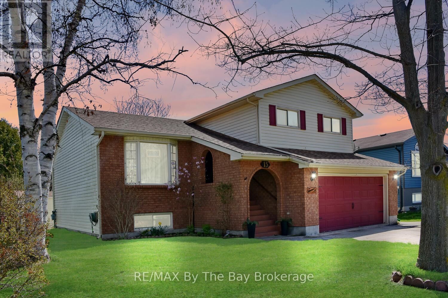 15 INNISBROOK DRIVE Image 1