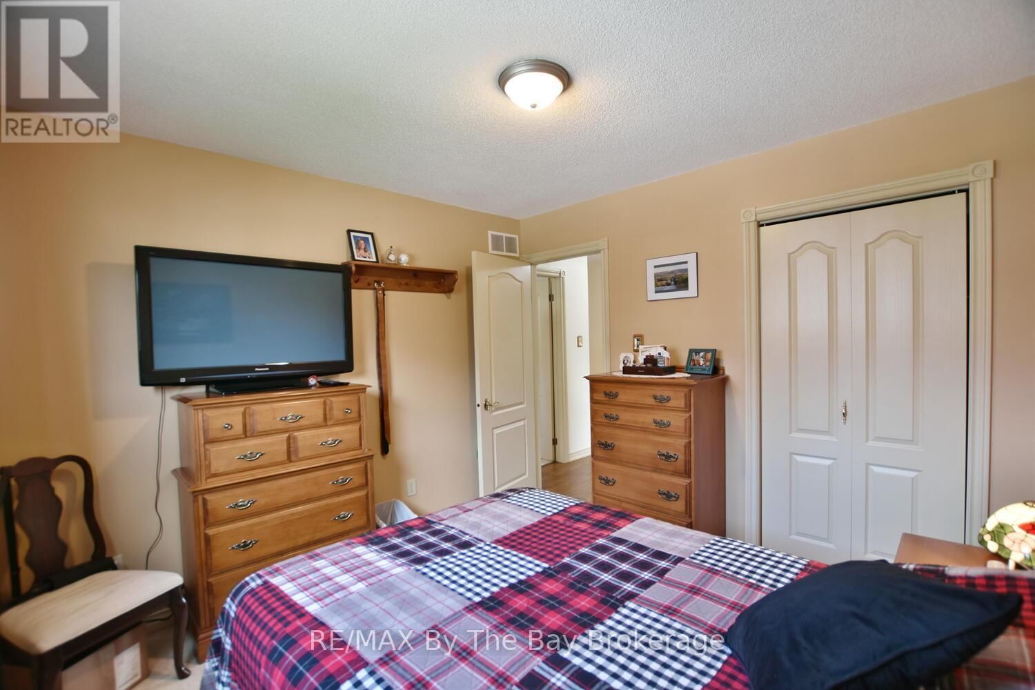 15 INNISBROOK DRIVE Image 20