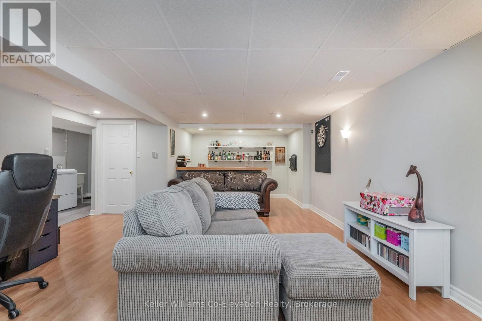 3 KEEFE STREET Image 26