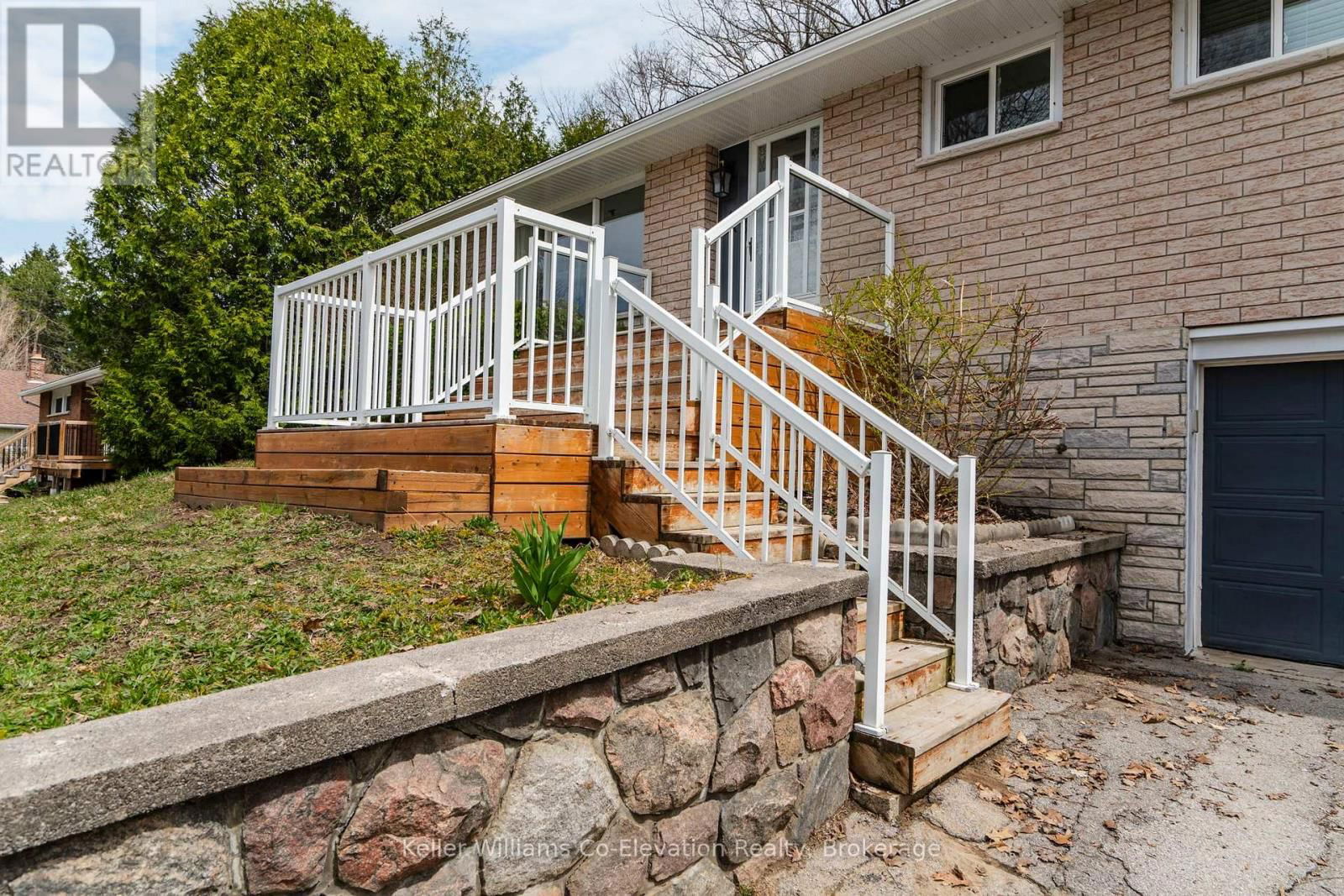 3 KEEFE STREET Image 4