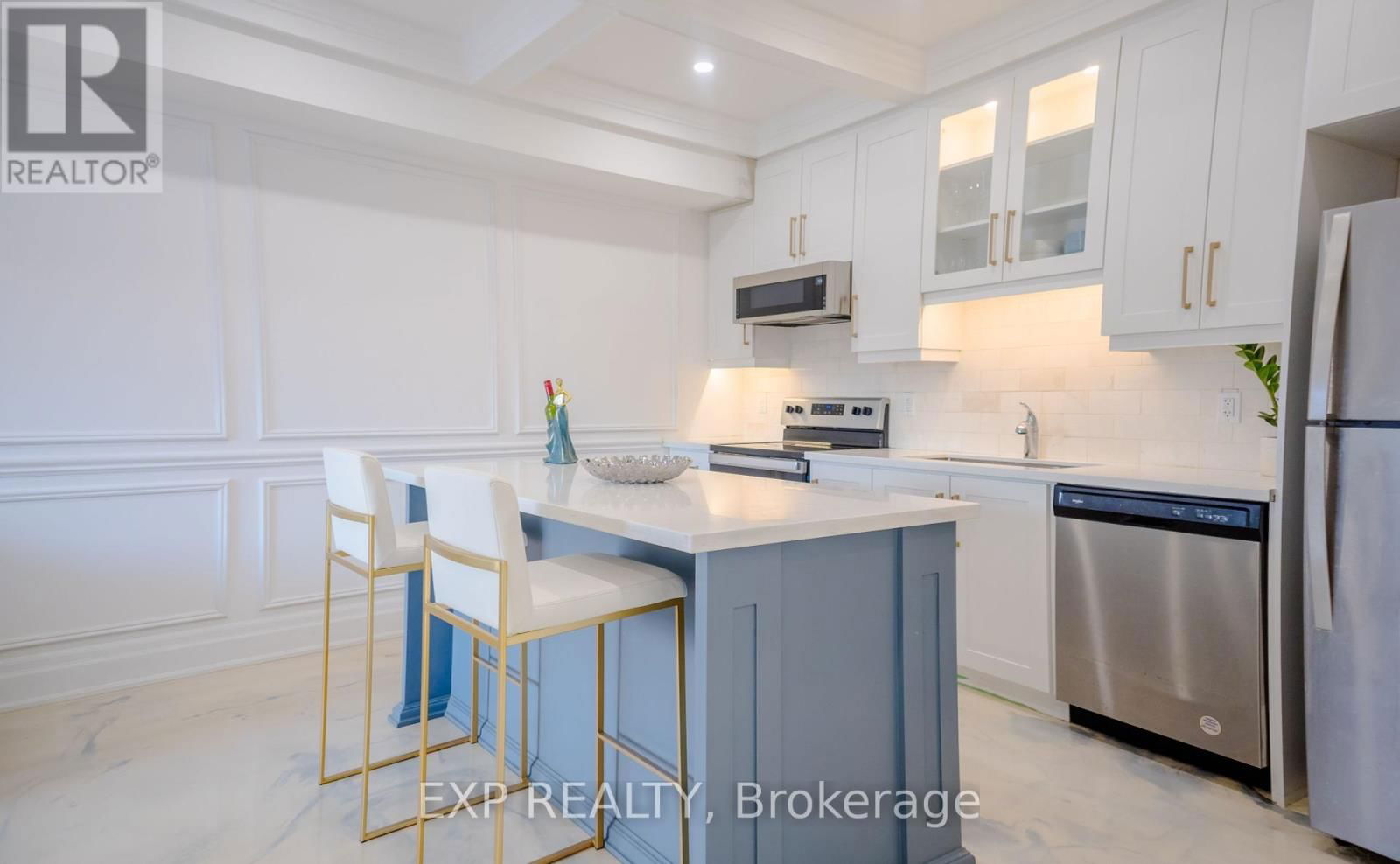 206 - 10 CULINARY LANE Image 18